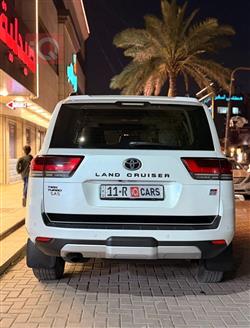 تويوتا لاندكروزر